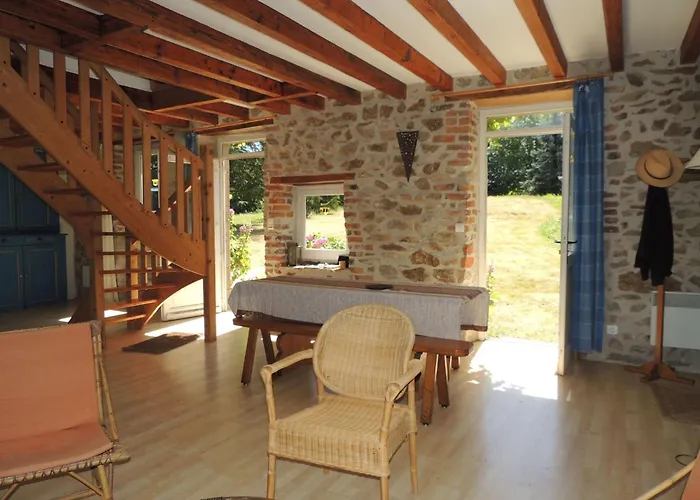 Hébergement de vacances Charmantes Haus In Der Auvergne By Interhome